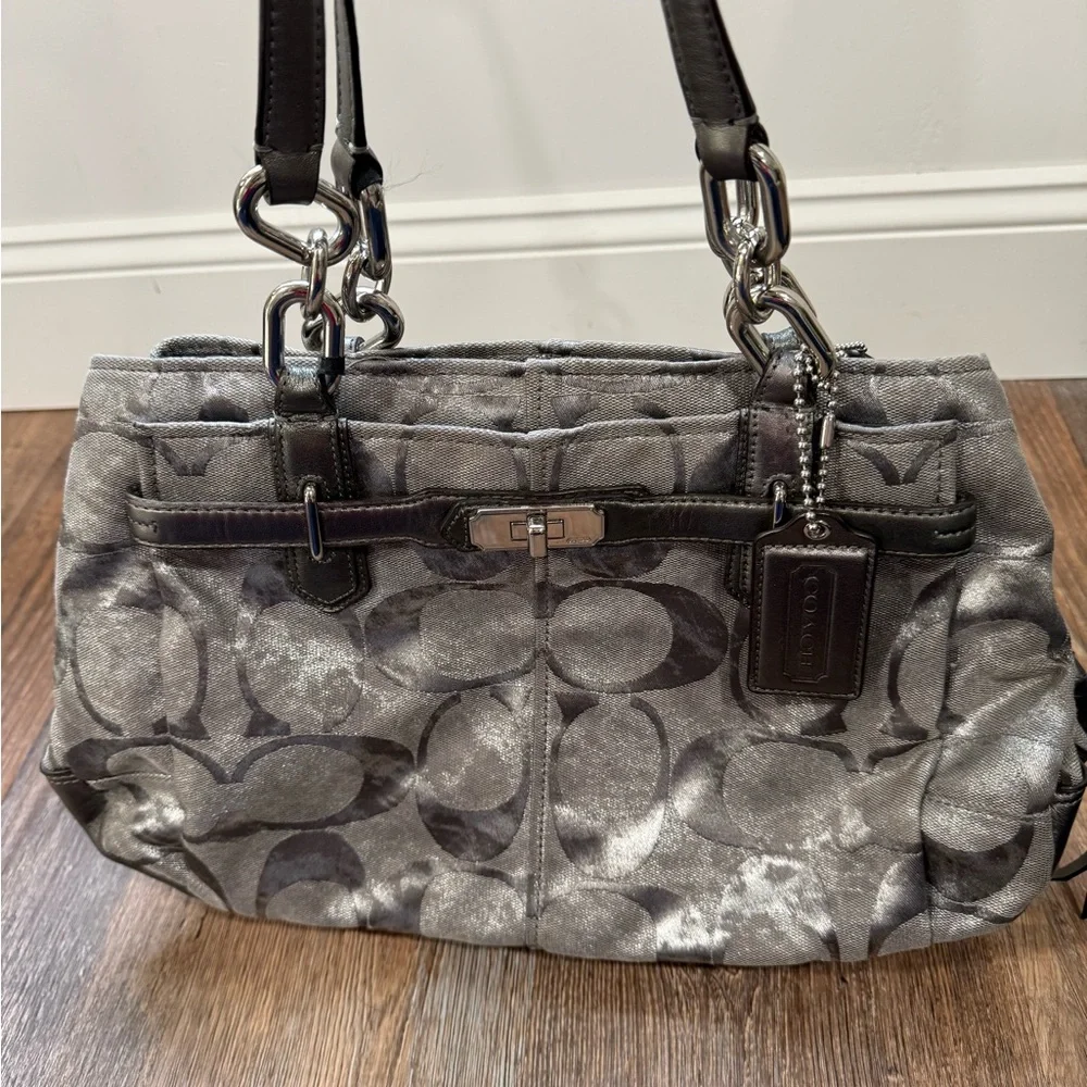 Coach Signature Metallic Silver & Gray Jacquard Shoulder Bag - Picture 2 of 8